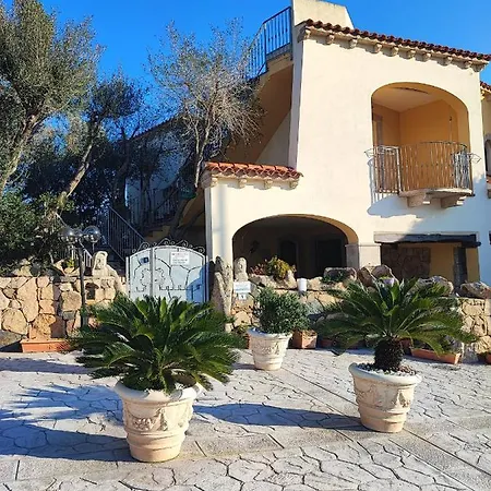 Alojamento de Acomodação e Pequeno-almoço Antica Isola