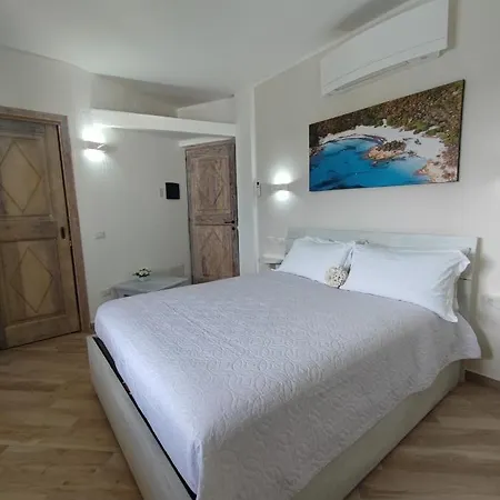 Antica Isola Bed & Breakfast *